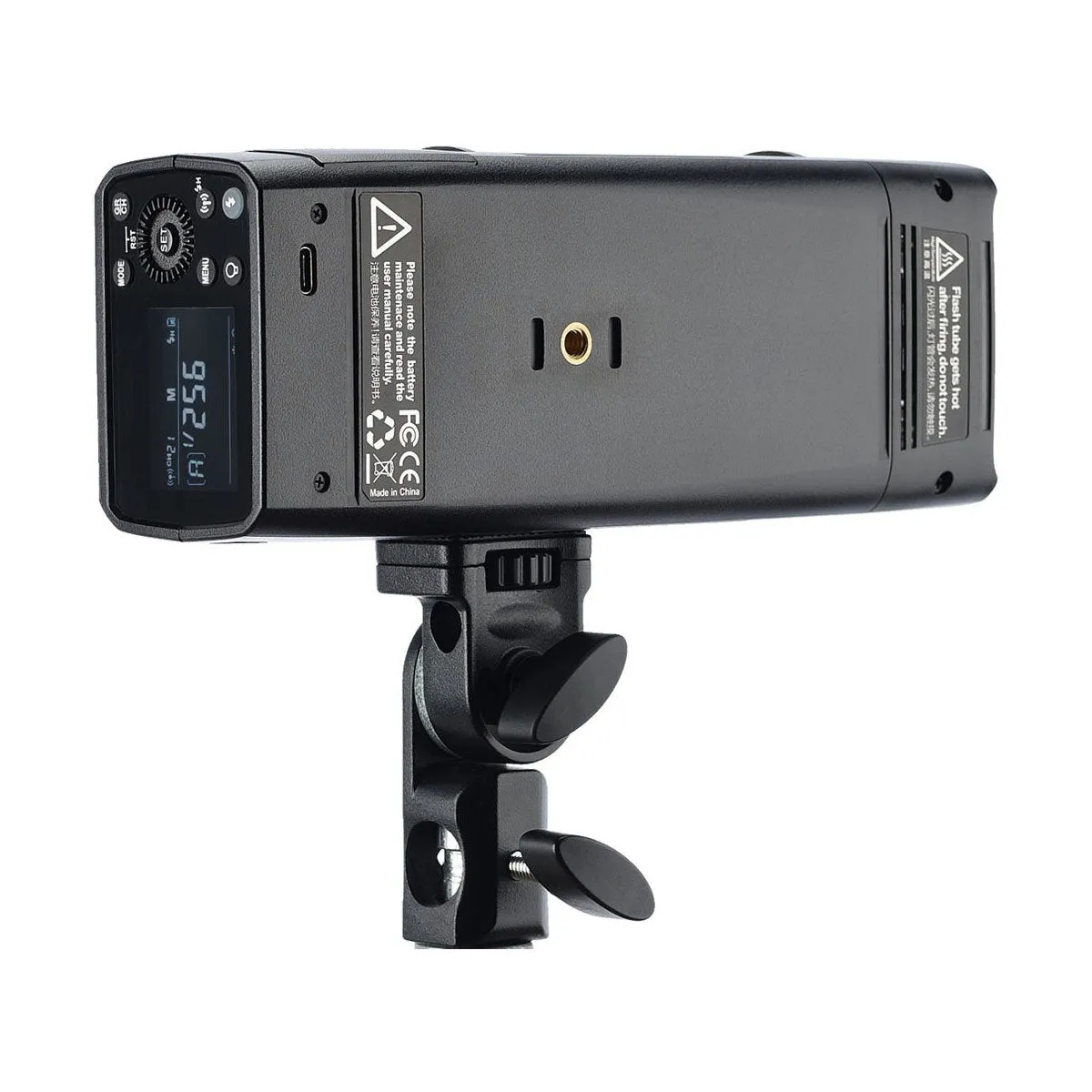 Godox Witstro AD200Pro 200W Cordless Portable Outdoor TTL Flash Strobe (DEMO STOCK 1)